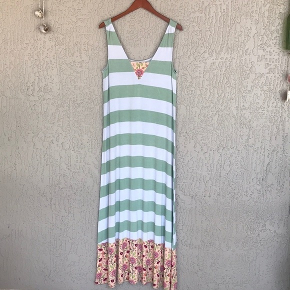 Matilda Jane Seaside Afternoon Floral Stripe Print Sleeveless Maxi Dress - Picture 2 of 12